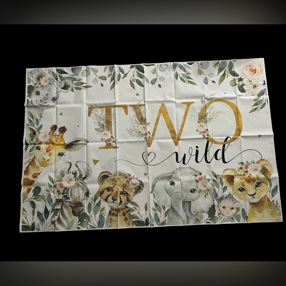 Bundle of Two Wild Birthday Decorations - Picture 2 of 14